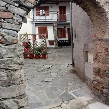 Il Castello Holiday home