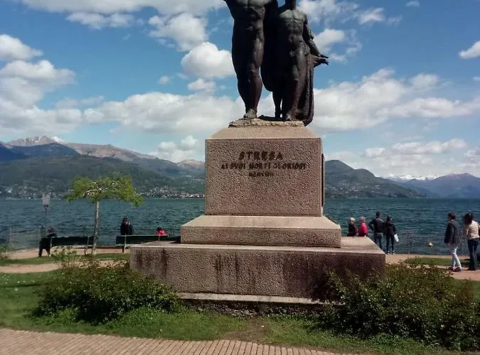 Il Castello Casa de Férias Nebbiuno